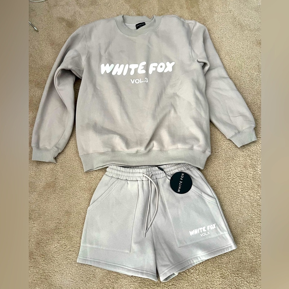 NWT White Fox Lounge Set